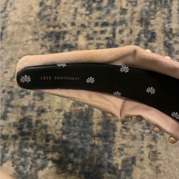 Lele Sadoughi Pearl-Embellished Pink Headband main image 5